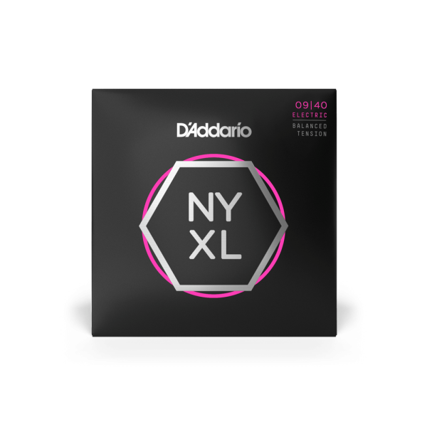 D'ADDARIO NYXL0940BT BALANCED TENSION SUPER LIGHT (09-40)