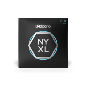 D'ADDARIO NYXL1152 MEDIUM TOP / HEAVY BOTTOM (11-52)